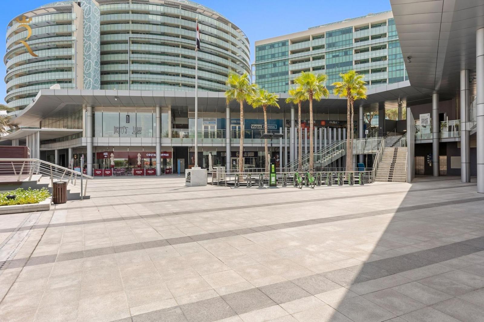 Luxury Living At Its In Your 2br At Al Rahah