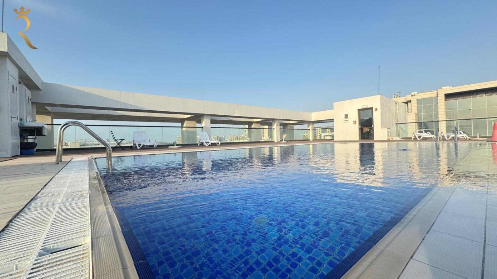 Luxury Living At Its In Your 2br At Al Rahah Apartamento Abu Dhabi