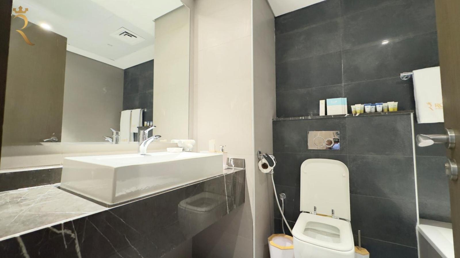 Apartamento Luxury Living At Its In Your 2br At Al Rahah *