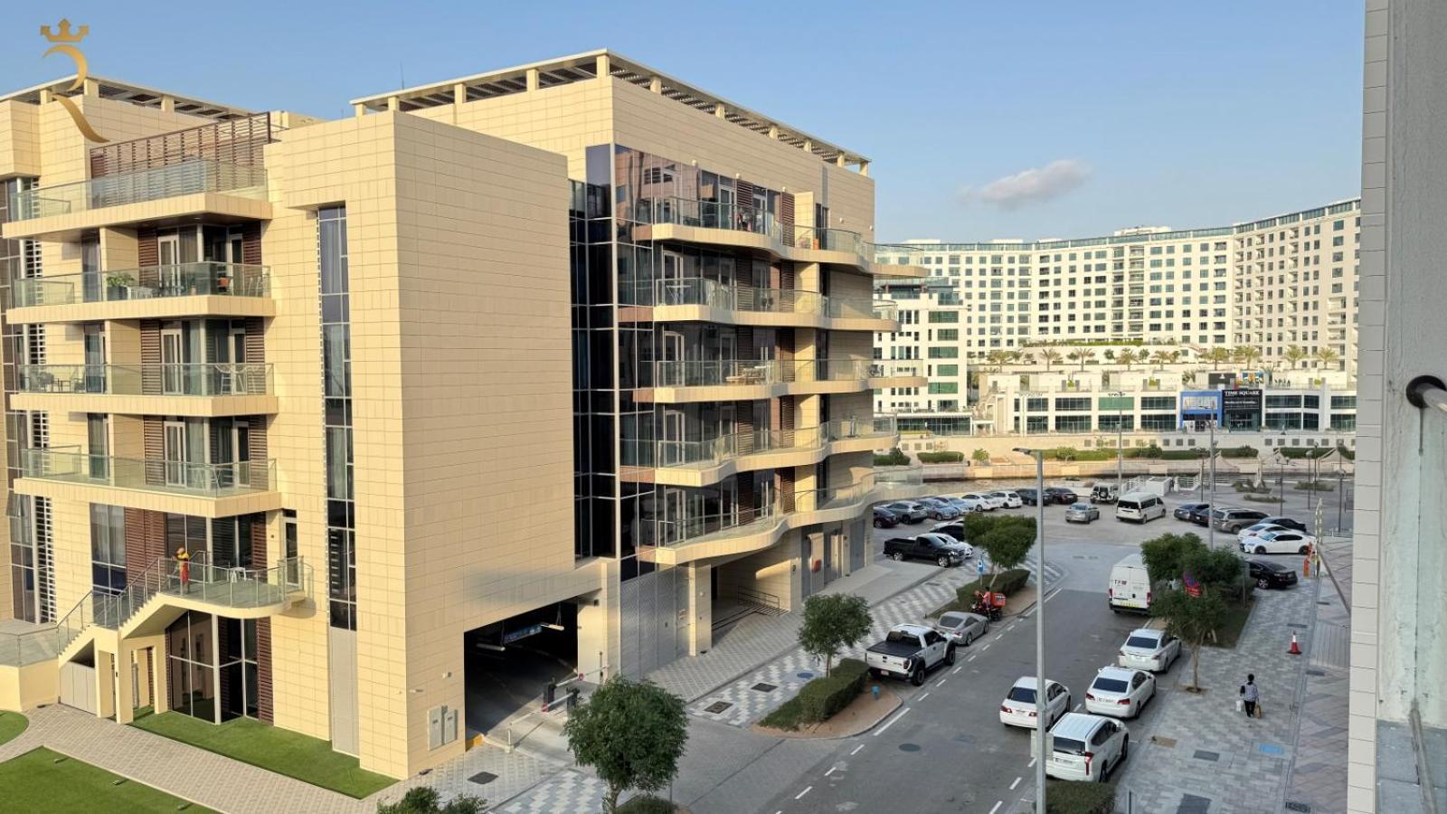 Luxury Living At Its In Your 2br At Al Rahah Abu Dhabi