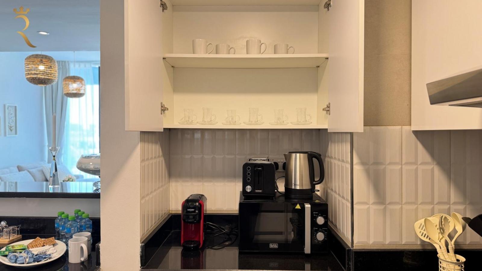 Luxury Living At Its In Your 2br At Al Rahah Apartamento *